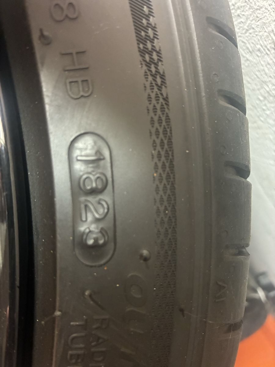 Ford Pneus & Kompletträder: Ford Focus Felgen mit Sommerreifen 235/40 R18 – Gebraucht aus Zuzwil SG von sukraM73 3