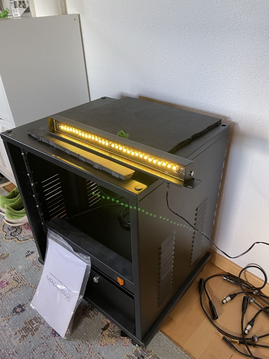 Lampes: the.tracks SRL-4 Solid Rack Light 19“ 1HE – D'occasion à Eriz par qot 4