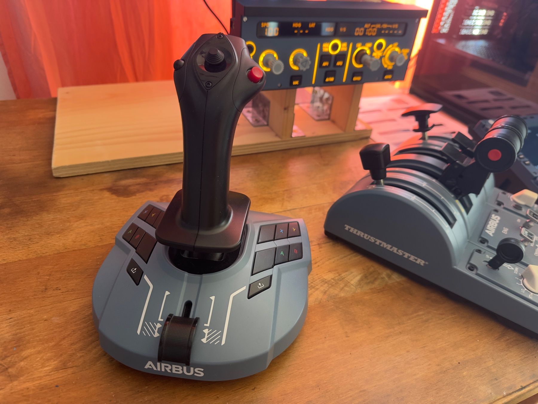 Thrustmaster Controller: Thrustmaster TCA Captain Pack X Airbus Edition – Usato da Zürich venduto da luc70 2