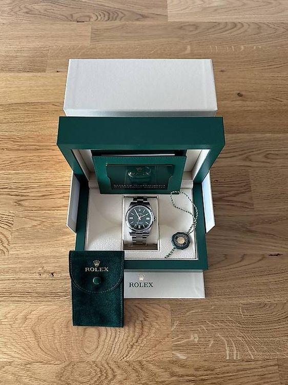 Rolex Orologi: Rolex Oyster Perpetual 41mm Green - Full Set – Usato da Luzern venduto da Laro66 3