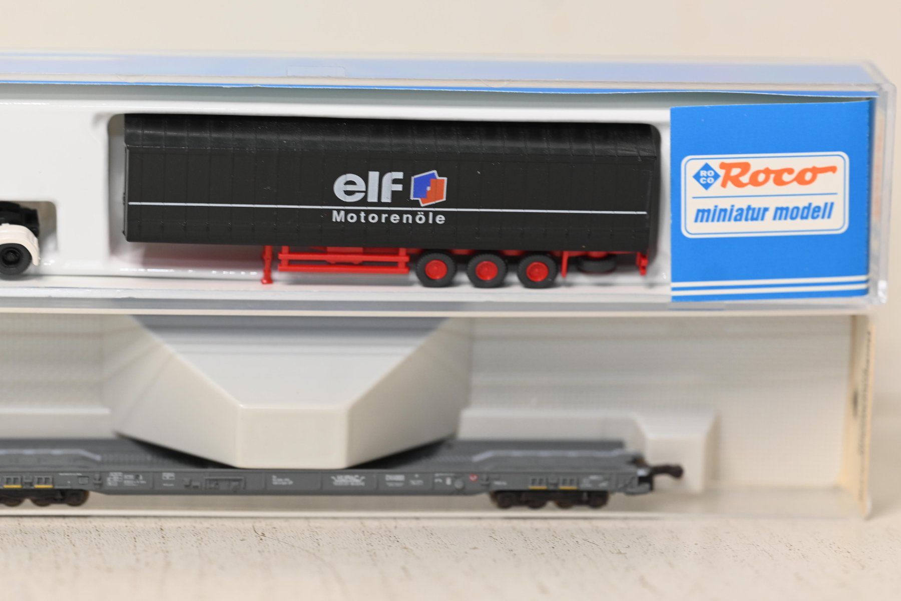Fleischmann Trains électriques: Hupac Wagen mit LKW Elf Fleischmann Spur N – D'occasion à Laupen ZH par Zmoewe 2