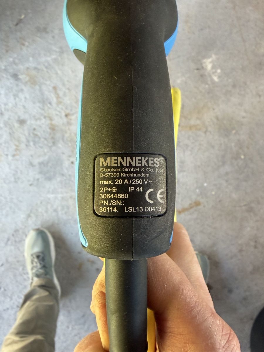 Chargeurs de batterie: Mennekes Typ-2-Ladekabel – D'occasion à Tenero par tho_dr7w 1