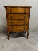 Antike Kommode, Holz, 4 Schubladen, vintage Look!