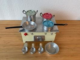 Vintage SIGG Kinderkochherd mit viel Zubehör