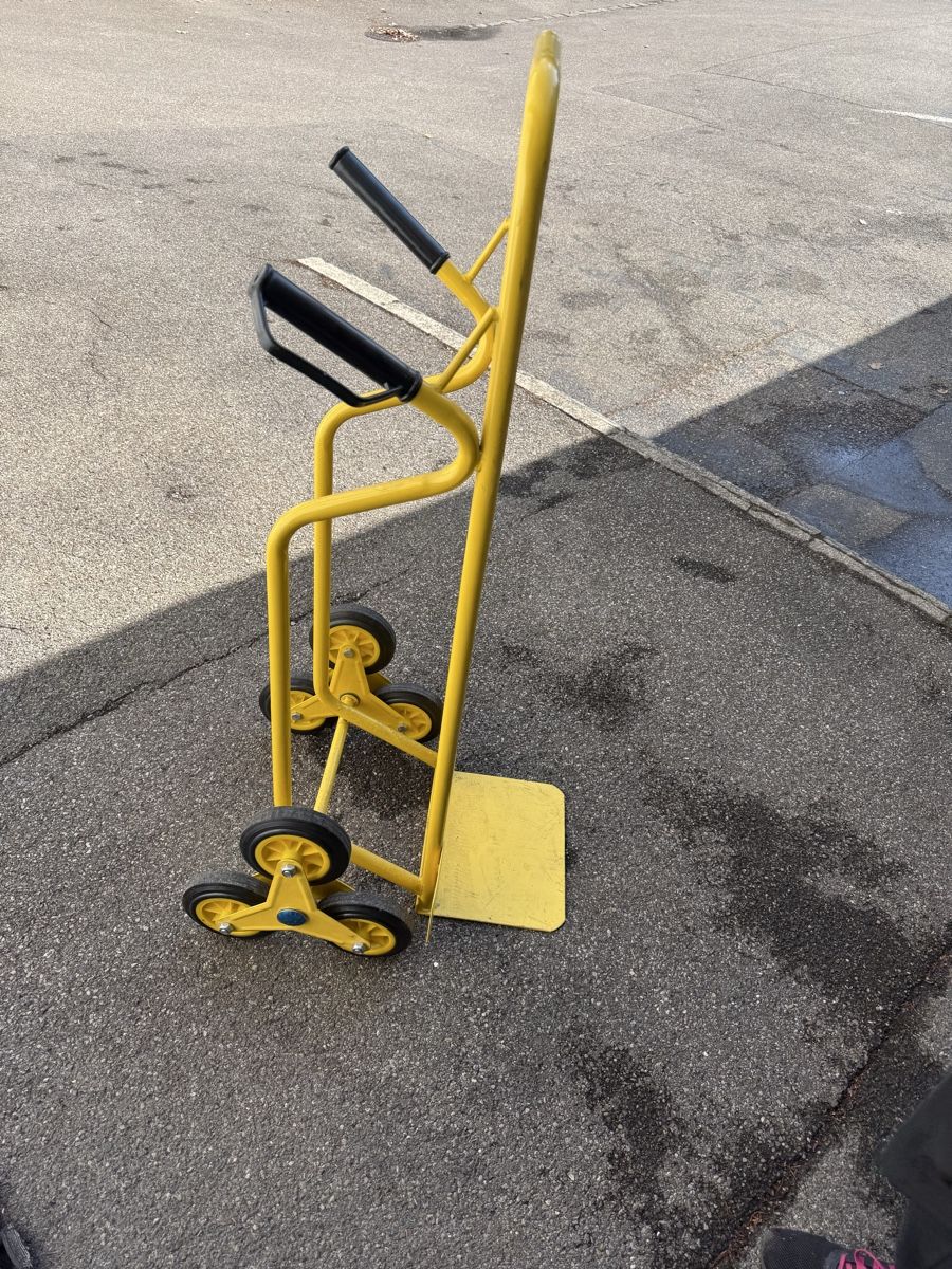 Stanley Koffer & Taschen: Sackkarre Treppensteiger gelb  – Gebraucht aus Basel von Mallika.V