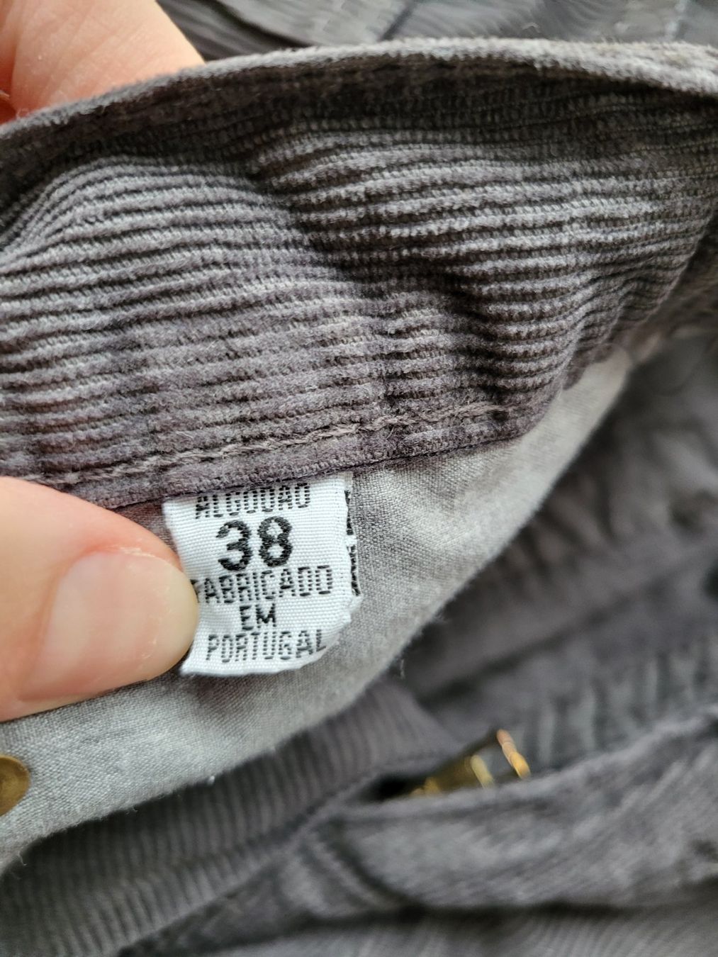 Pantaloni: Cord Hose, Magan Jeans grau Gr. 38 – Usato da Malters venduto da Veriberii 2