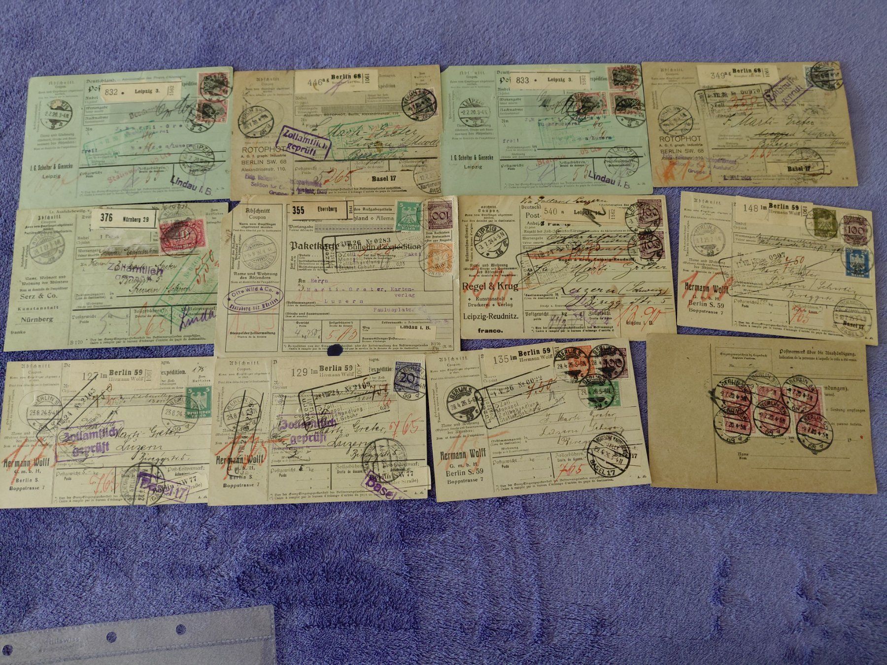 Tutti i francobolli: Tolle Paketkarten DR – Usato da Horw venduto da Onurb008