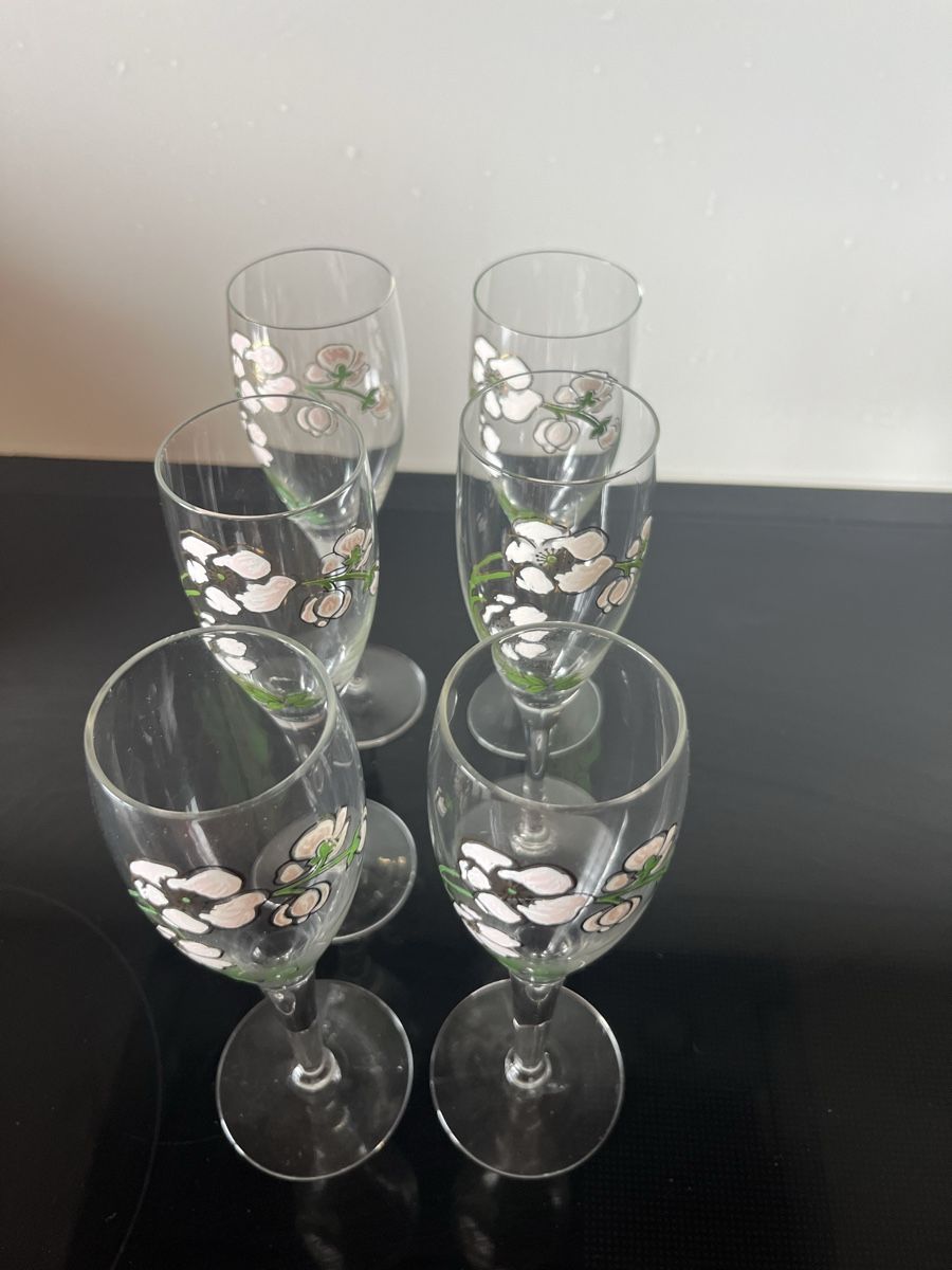 Gläser: 6 Champagnergläser Perrier Jouet. – Neu (gemäss Beschreibung) aus Saanen von SoniaMichaela 1