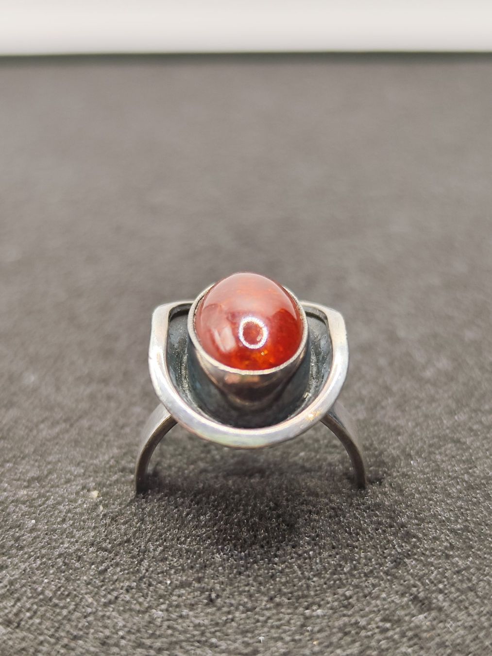 Anelli: Antike Ring 935er Silber natürliche Bernstein Top – Usato da Steffisburg venduto da mat_8s7d 2