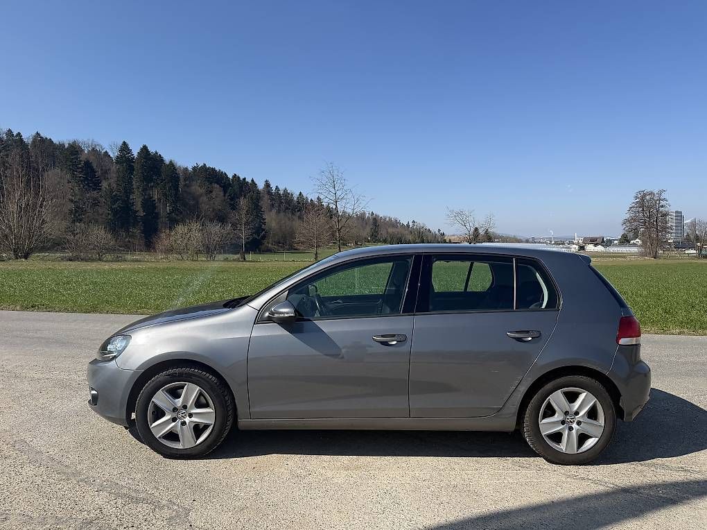 VW Automobili: Golf VI 1.4 TFSI – Usato da Dübendorf venduto da cel_n6pq 1
