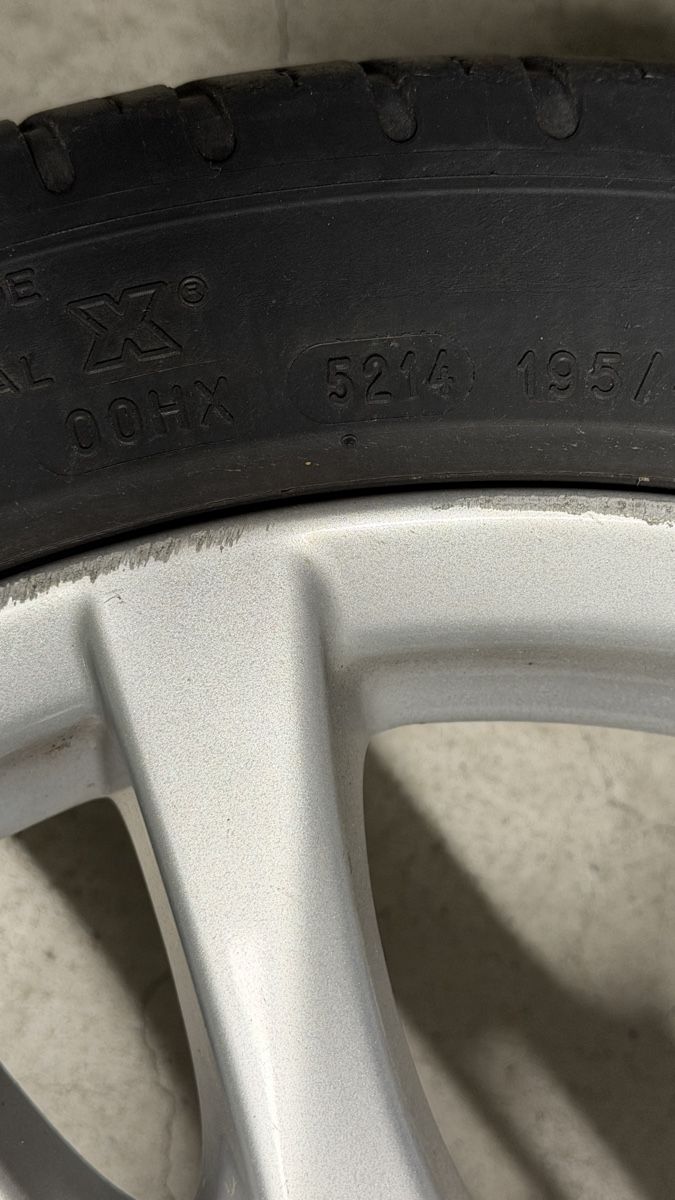 Pneumatici & Ruote complete: Mazda2 Sommerpneu mit Felgen – Usato da Oberägeri venduto da hae_52bq 1