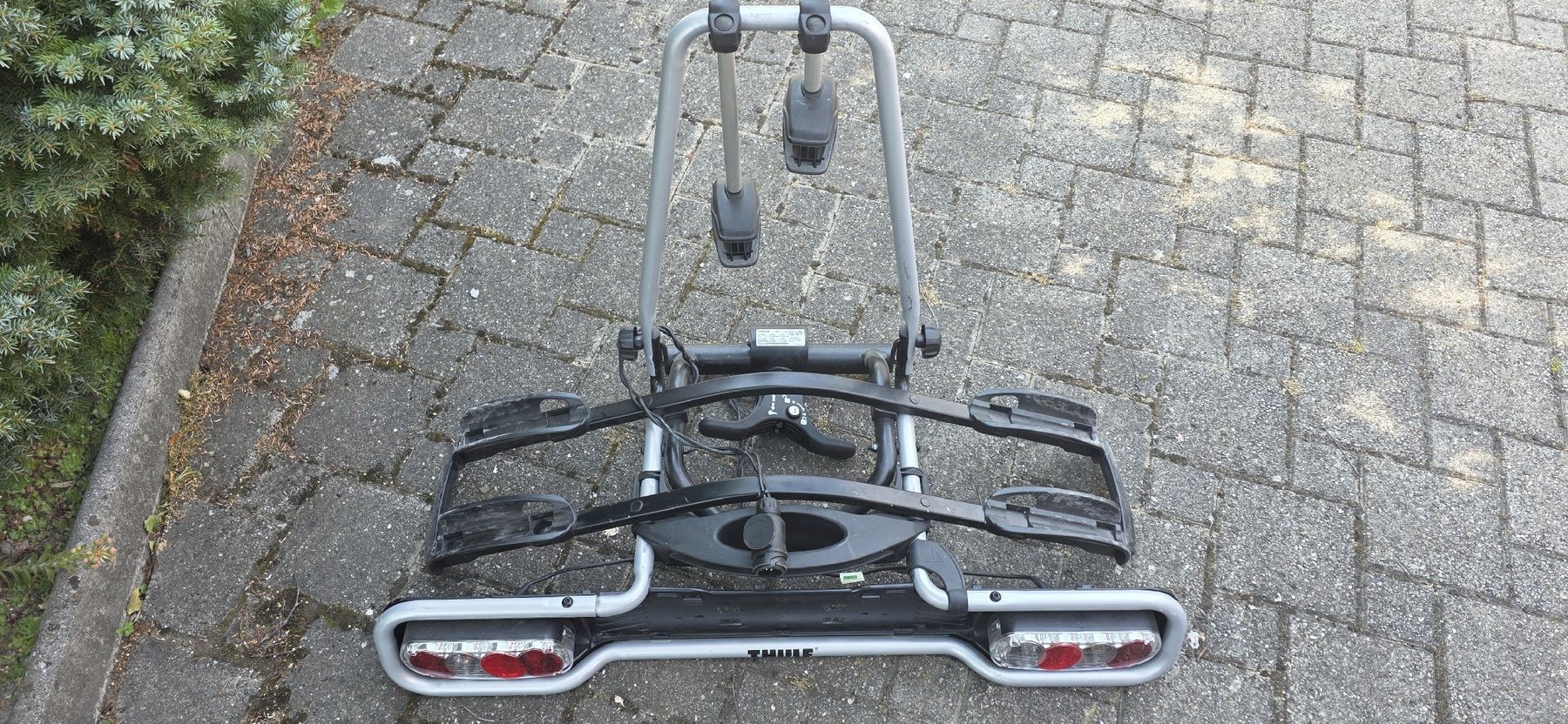 Thule Barres de toit: Thule EuroRide 940 – D'occasion à Vättis par winkel62