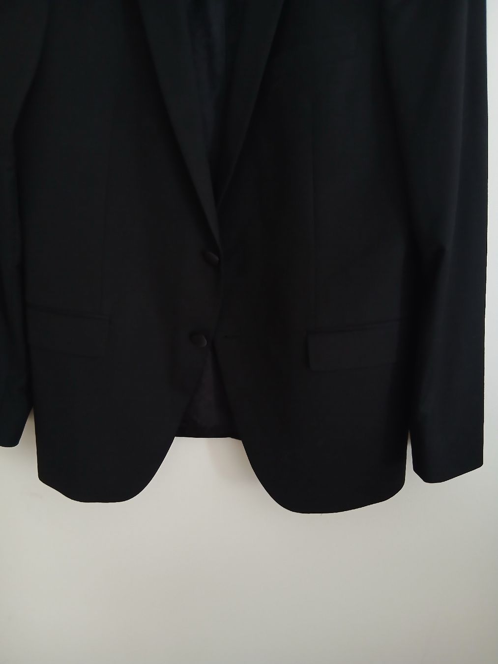 Giacche: Interview Sarar Black Men Jacket Size 52 – Nuovo (secondo la descrizione) da Wil SG venduto da tre_g2l7 1