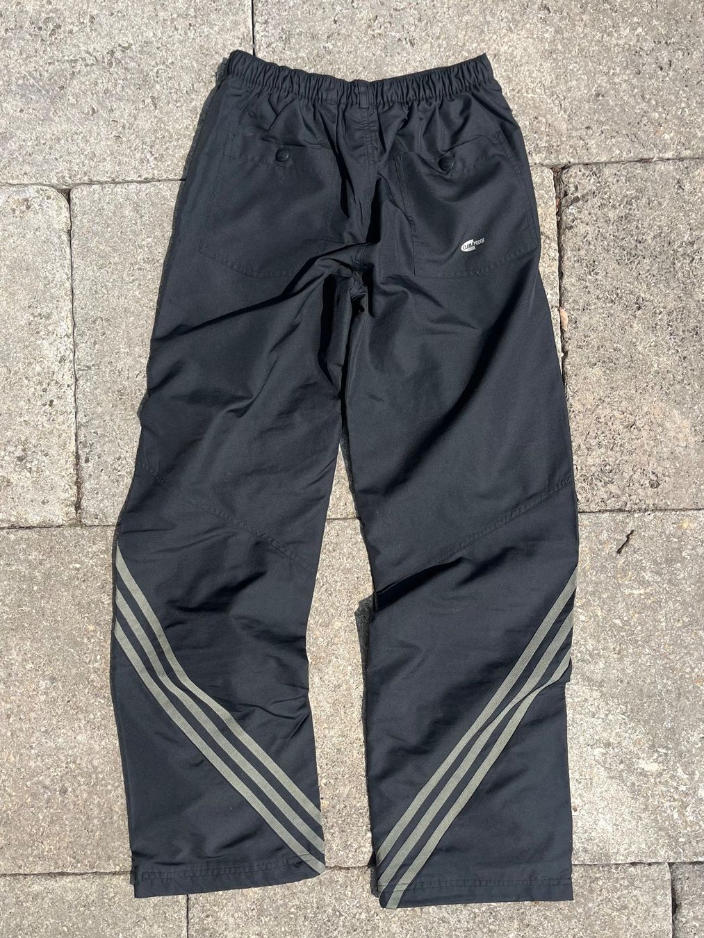 Adidas Pantalons: Adidas - Track Hose – D'occasion à Embrach par hexslog00 3