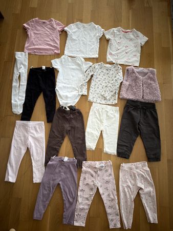 Kleider Set Mädchen 14 Teile bunt gebraucht gepflegt