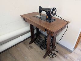 Ancienne machine à coudre