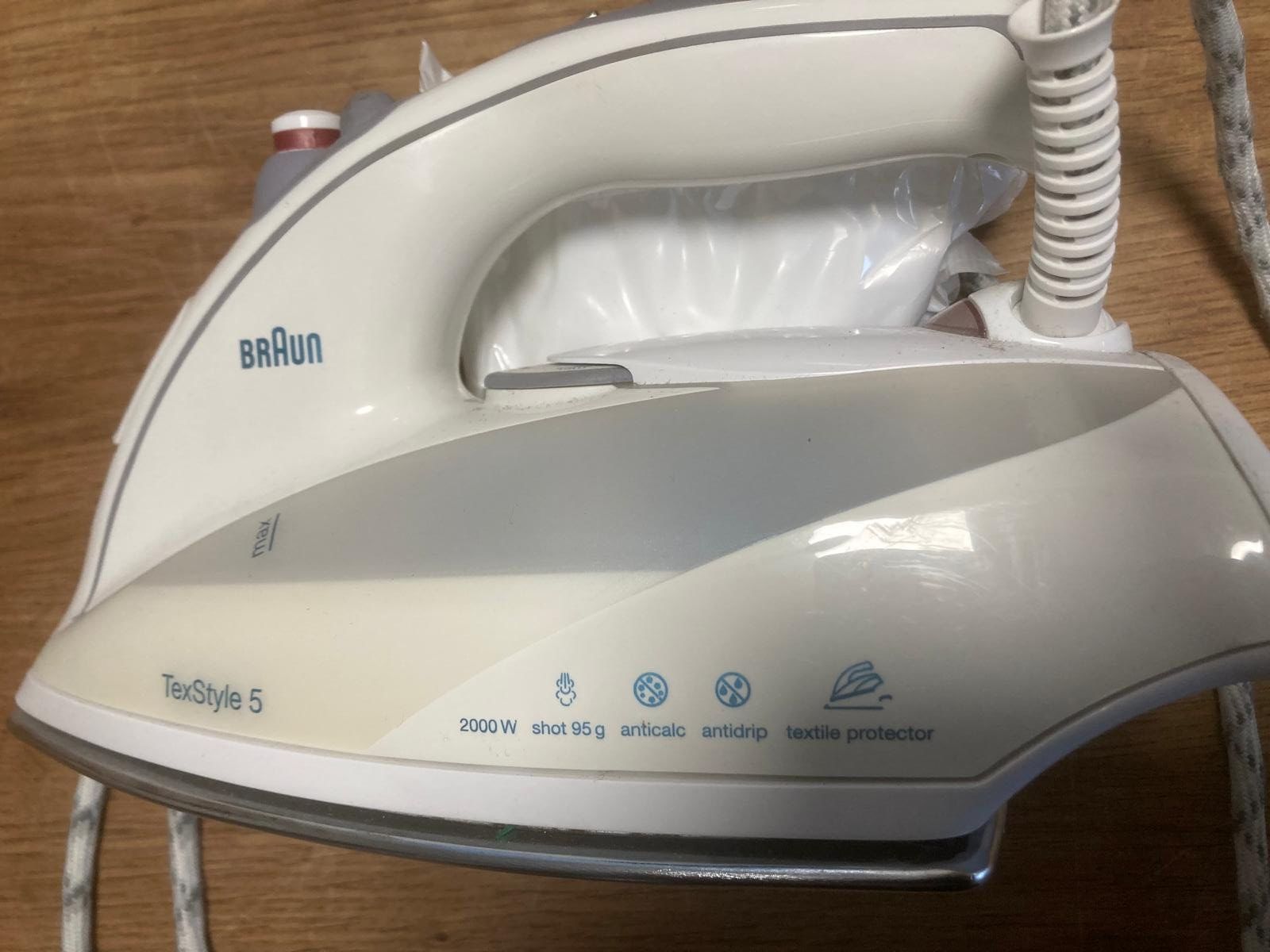 Braun Ferri da stiro: Bügeleisen Braun Tex Style – Usato da Kirchberg SG venduto da Djidefix
