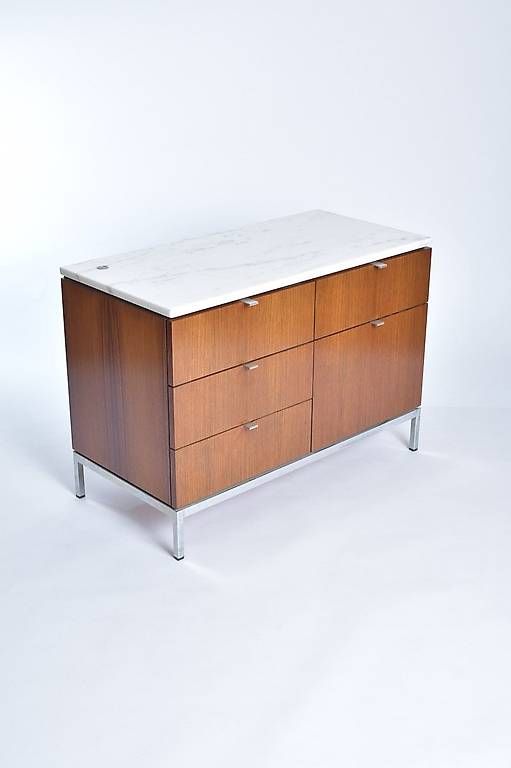 Cassettiere: Florence Knoll Sideboard – Usato da Zürich venduto da IndividumCH 5