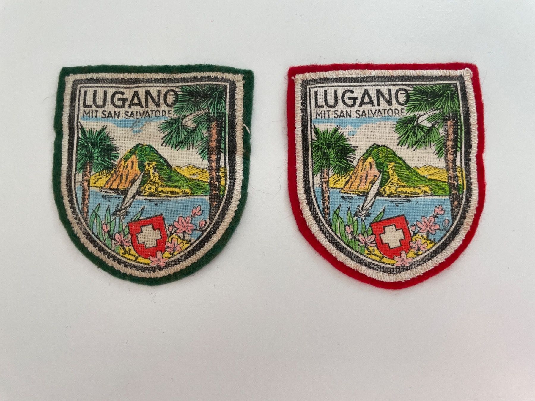 Placchette & Badge: 2 x Wanderabzeichen Lugano San Salvatore – Usato da Winterthur venduto da cheerio97