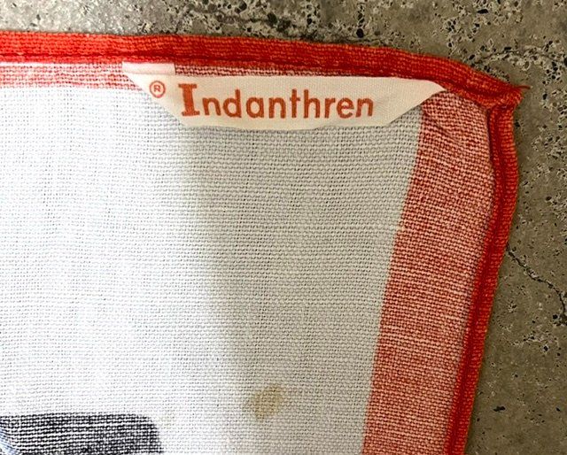 Strofinacci: Küchentuch mit Autos aus der Anfangszeit – Usato da Zürich venduto da gigimai67 3