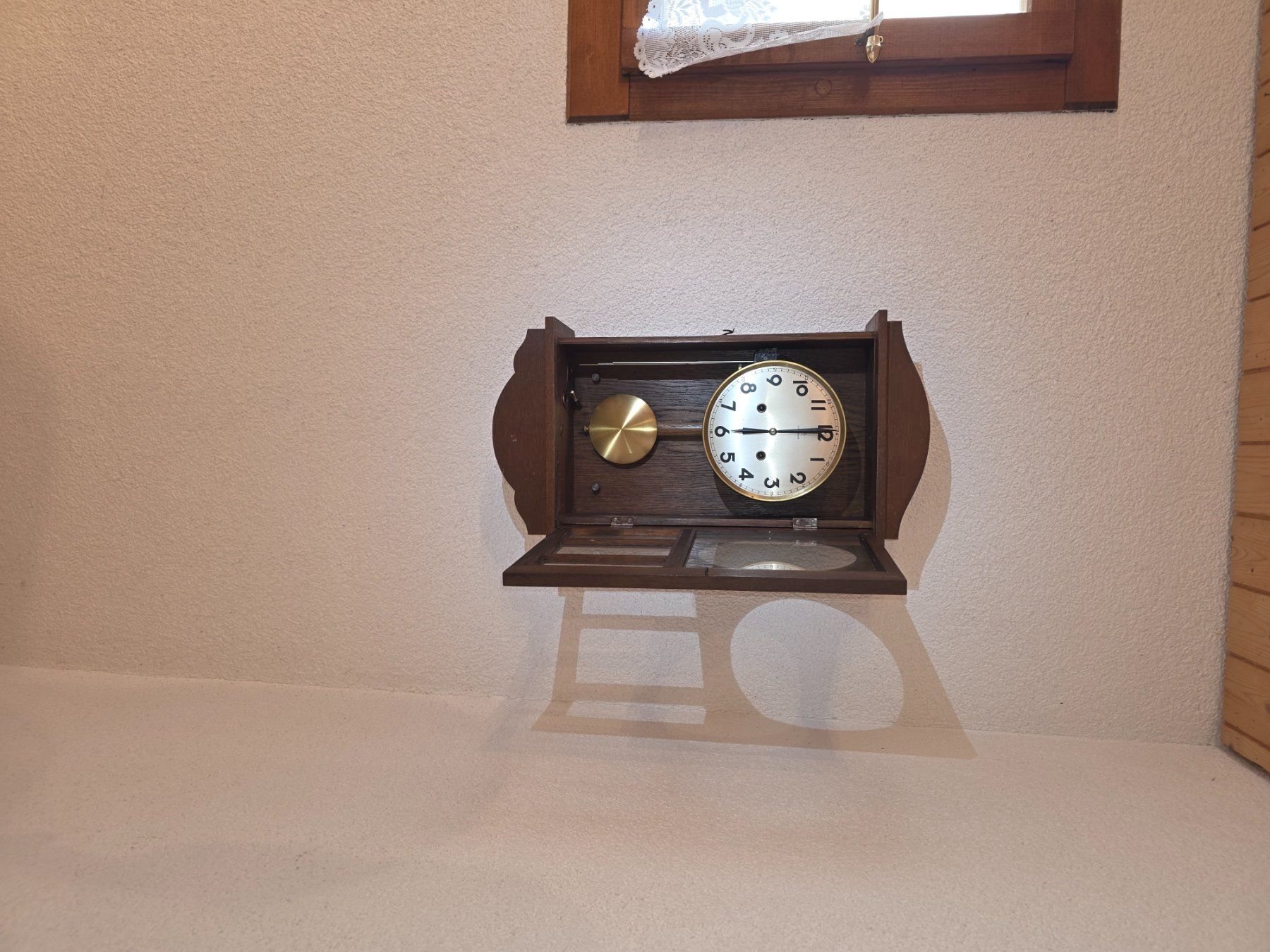 Junghans Orologi da terra & Orologi da parete: alte Wanduhr – Usato da Löhningen venduto da Martin_Volkart 1