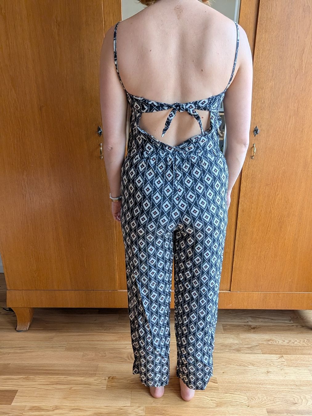 Abercrombie Tute: Summer Jumpsuit with Diamond Pattern, Back Cutout - S – Usato da Lausanne venduto da claire.debons 2