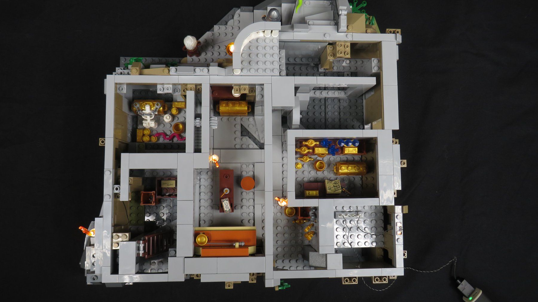 Kit di costruzioni: LUMIBRICKS-9105-Schatzkammer-Klemmbausteinset – Nuovo (secondo la descrizione) da Arboldswil venduto da Lubber 2