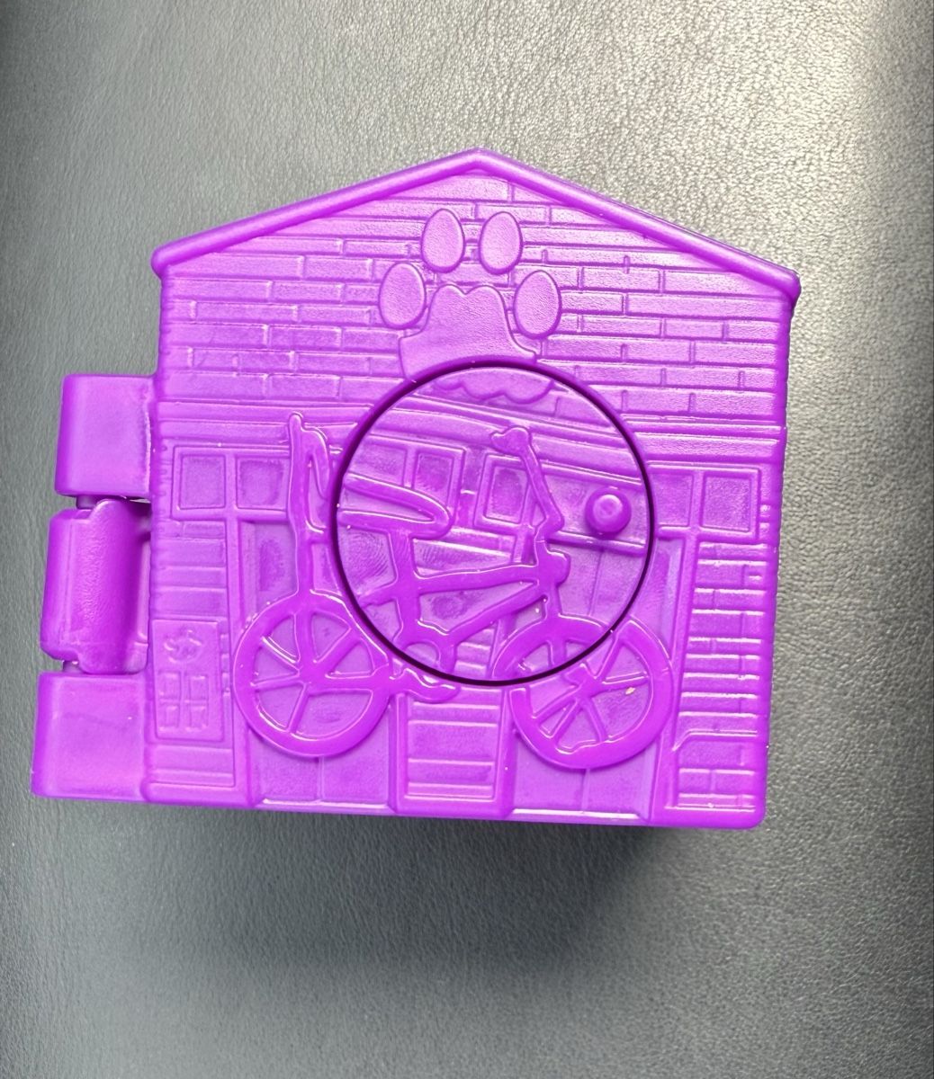 Mc Donald's Giocattoli: McDonalds Happy Meal Stranger Things – Nuovo (secondo la descrizione) da Ecublens VD venduto da charliecinquillo 1