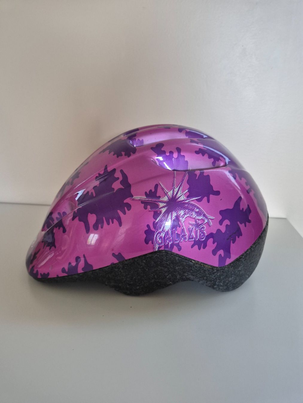 Abus Caschi: Velohelm rosa/lila Galaxis ABUS, Gr. 53-57 cm – Usato da Dietikon venduto da grafad 2