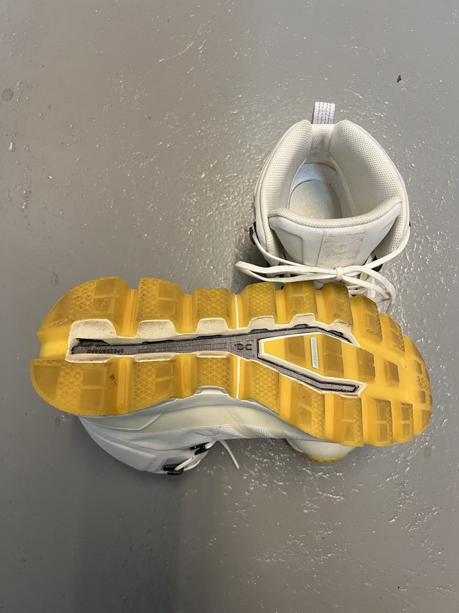 On Scarpe da donna: On Wanderschuhe wasserfest (neu) – Nuovo (secondo la descrizione) da Solothurn venduto da Spicar 2