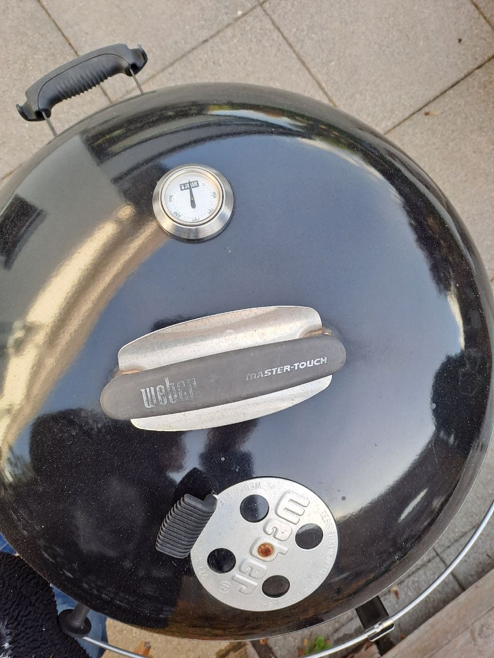 Griglie: Grill à briquettes Weber – Usato da Les Reussilles venduto da Christoph2048 2