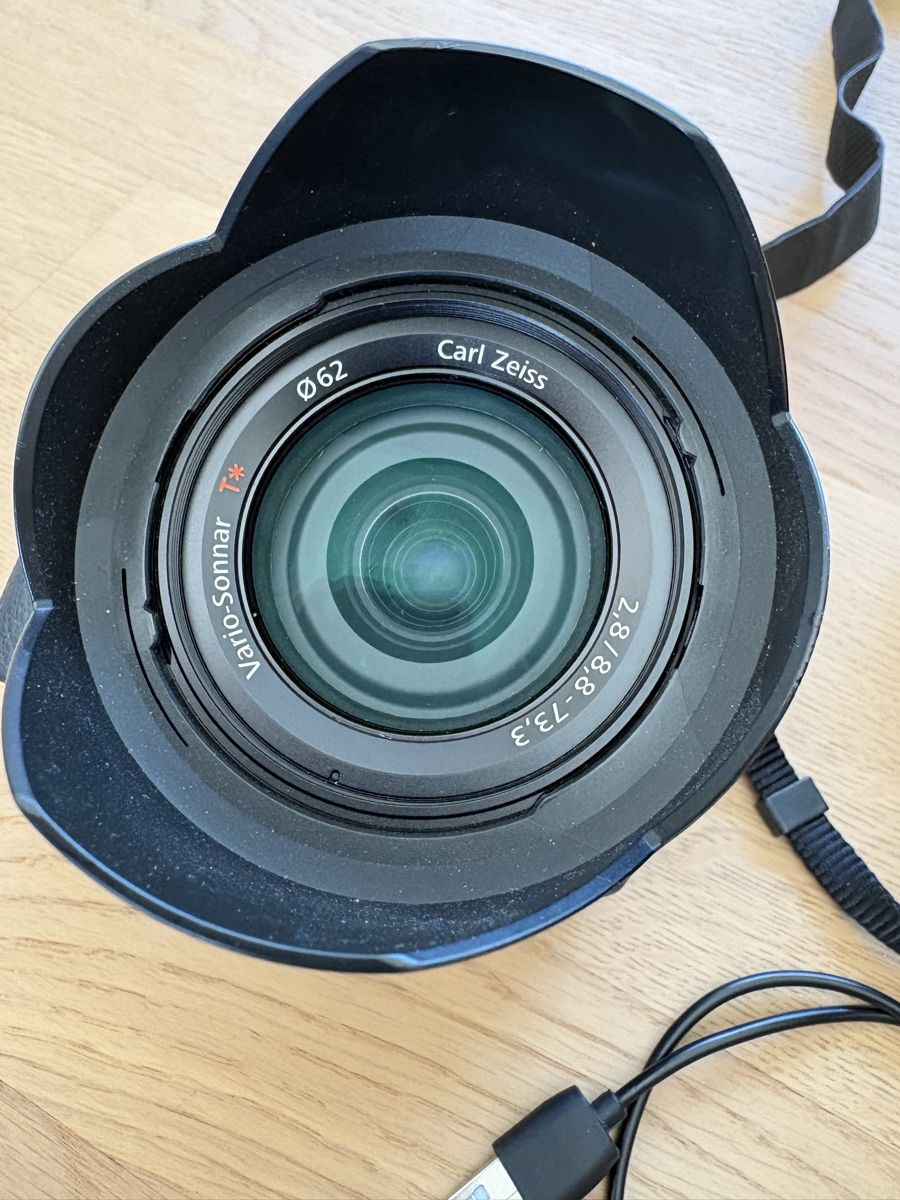 Sony Kamera: Sony RX10 – Gebraucht aus Bubendorf von chris211 2