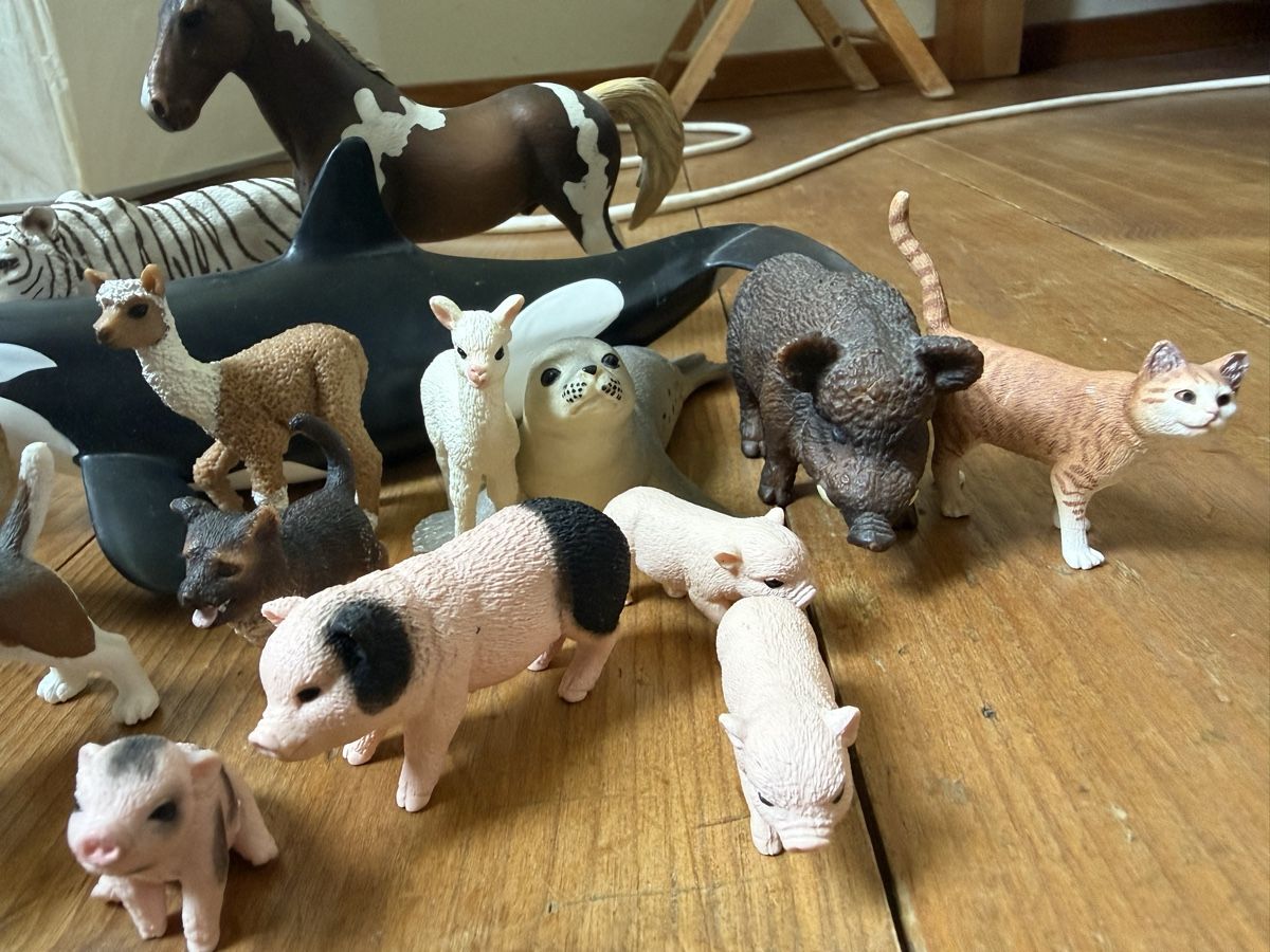 Schleich Figurines: 23 Schleich Tiere  – D'occasion à Zürich par zuerich16 1