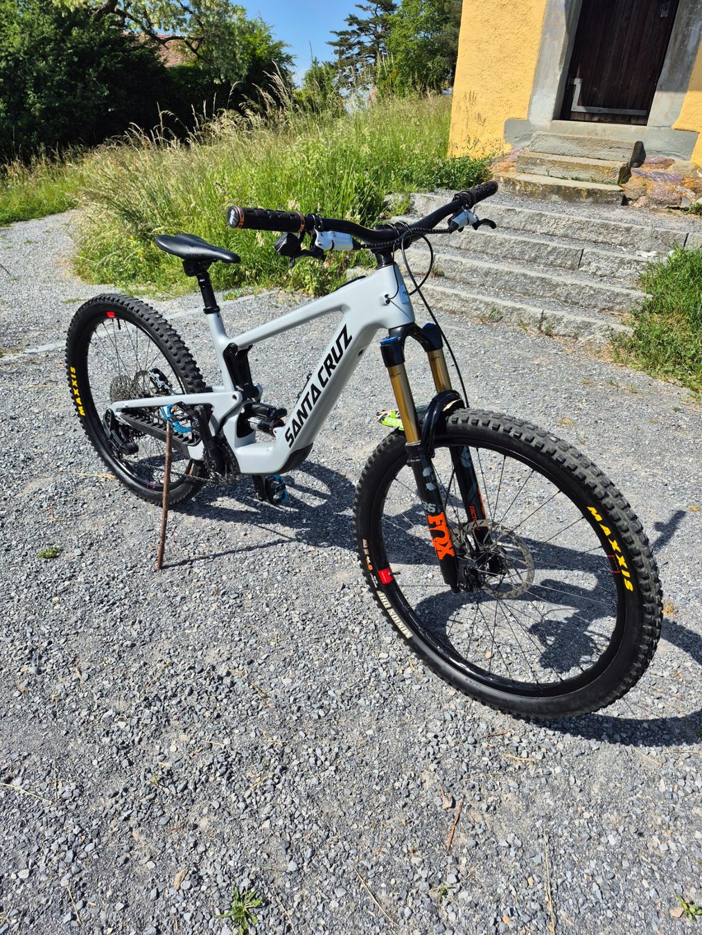 Santa Cruz Biciclette: Santa Cruz Heckler SL – Usato da Uitikon Waldegg venduto da sjijmon 2