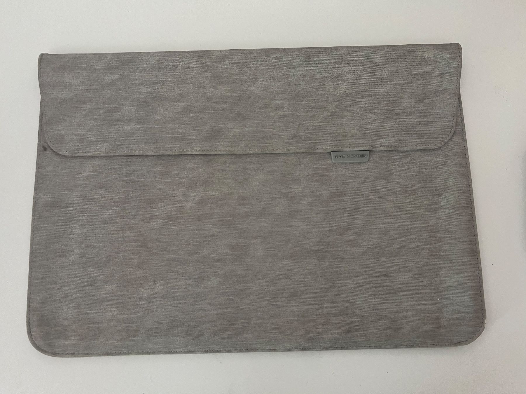 Covers & Taschen: Mark Ryden Laptop sleeve – Gebraucht aus Zürich von baa_ht7y