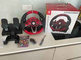 Mario Kart Racing Wheel Pro Deluxe Nintendo Switch + Spiele