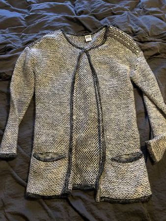Vero Moda Strickjacke mit Applikationen, Gr. M