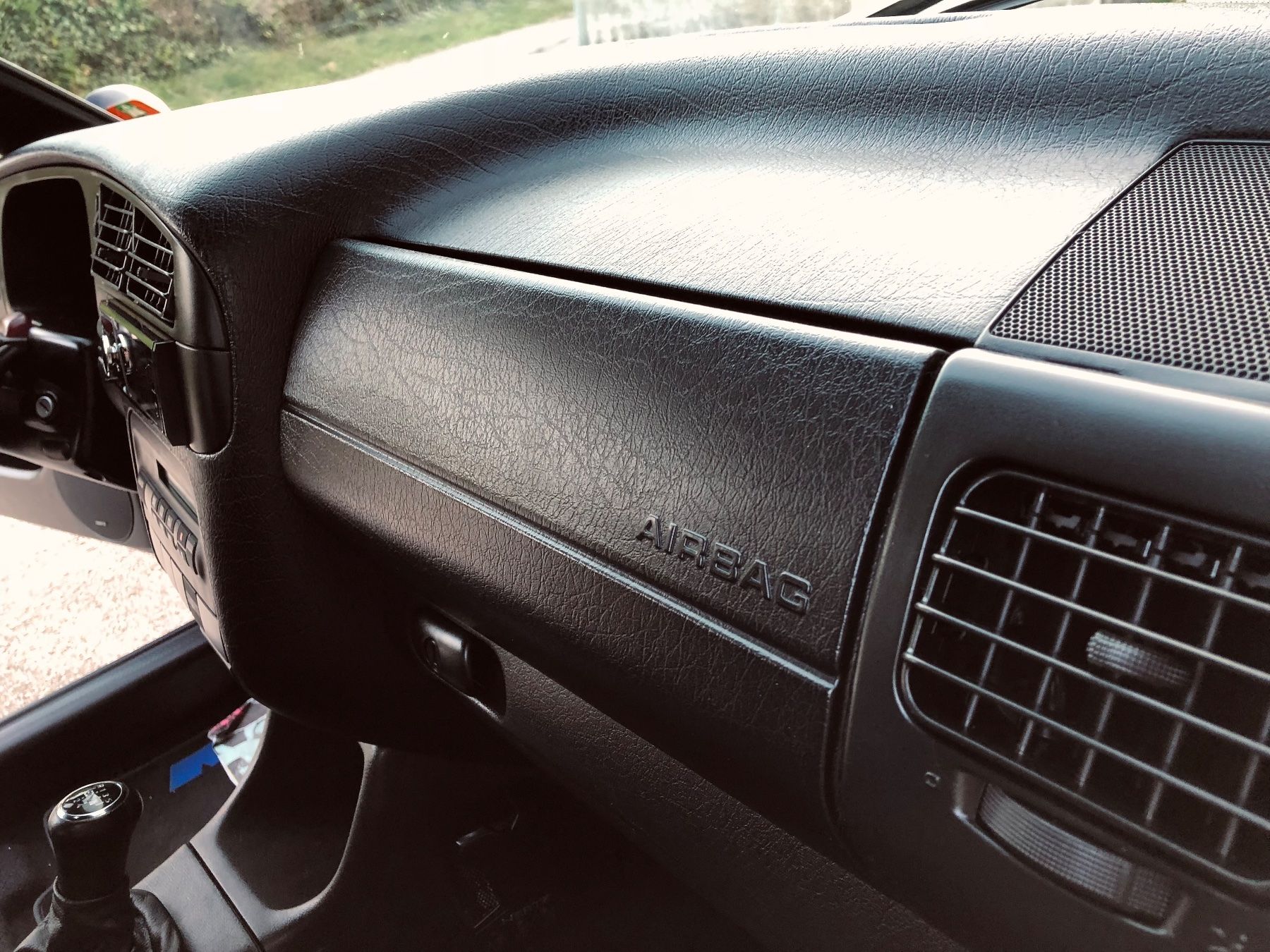 VW Automobili: VW GOLF 3 GTI 16V EDITION – Usato da Neuchâtel venduto da STEPHGUT 3