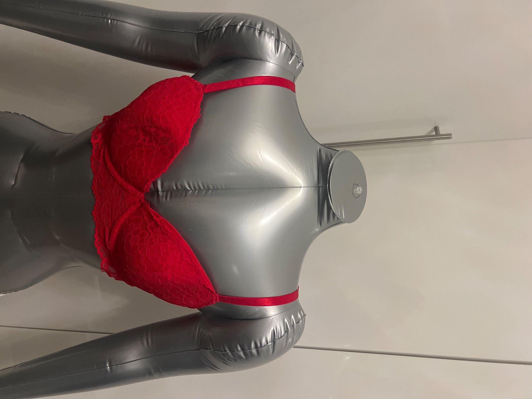 H&M Altra biancheria intima: BH 85B – Usato da Weiach venduto da LemonJuice1995