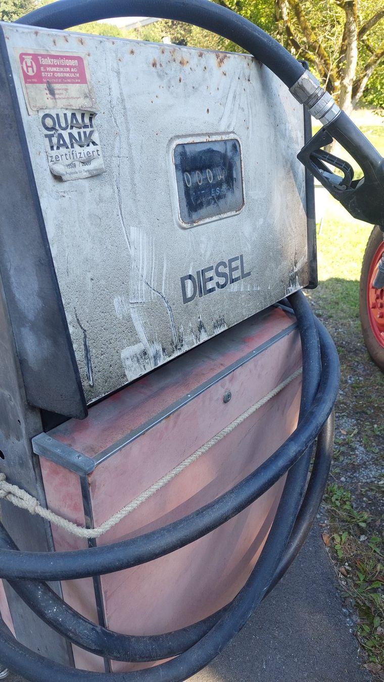 Altre raccolte & rarità: GILBARCO Diesel Zapfsäule / Tanksäule – Usato da Othmarsingen venduto da Lanz05 7