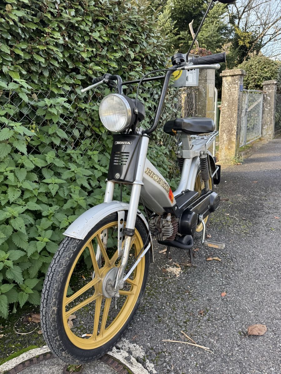 Honda Ciclomotori: Honda Camino PA50 – Usato da Yvonand venduto da Hondaaaaaaa 1