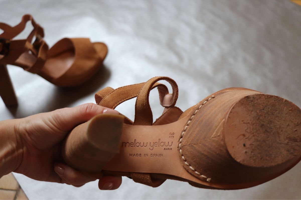 Scarpe da donna: Hughes’s – Usato da Pully venduto da vik_2mrb 2