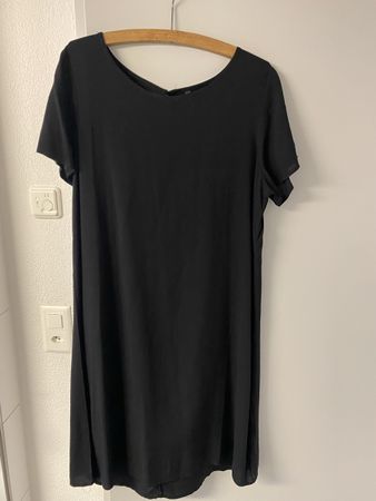 Sommerkleid Gr. L schwarz