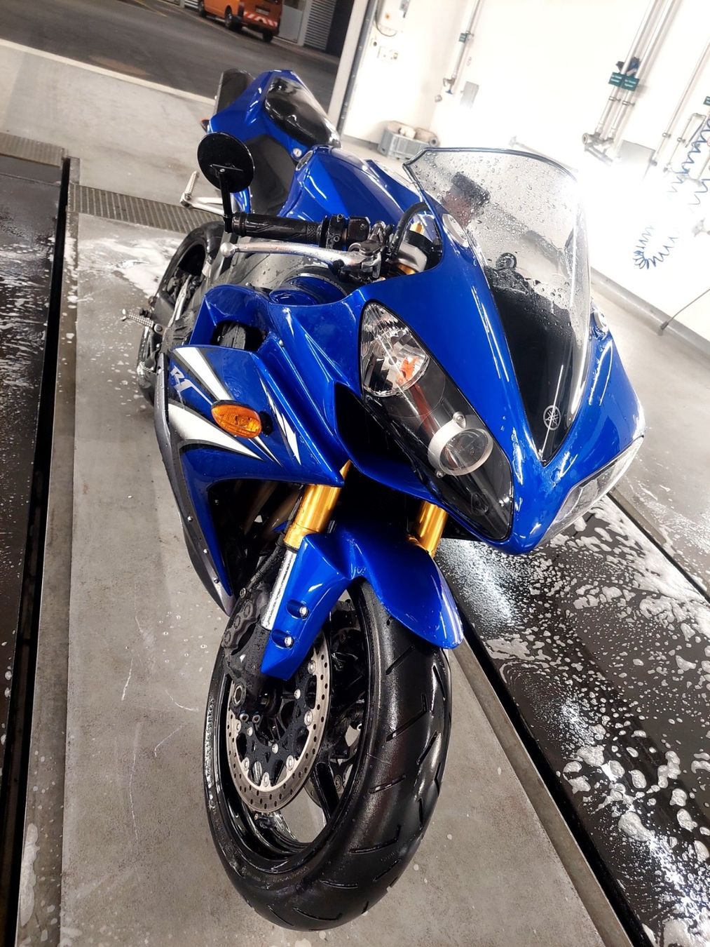Yamaha Strada: Yamaha YZF-R1 – Usato da Strengelbach venduto da mx_230