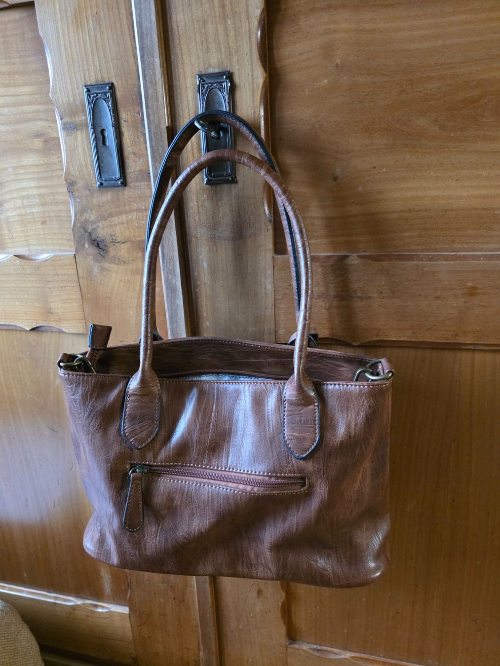Rieker Borse da donna: Rieker Hand Tasche braunes Leder oder Kunstleder Handtasche – Usato da Walterswil BE venduto da Lonitti 1