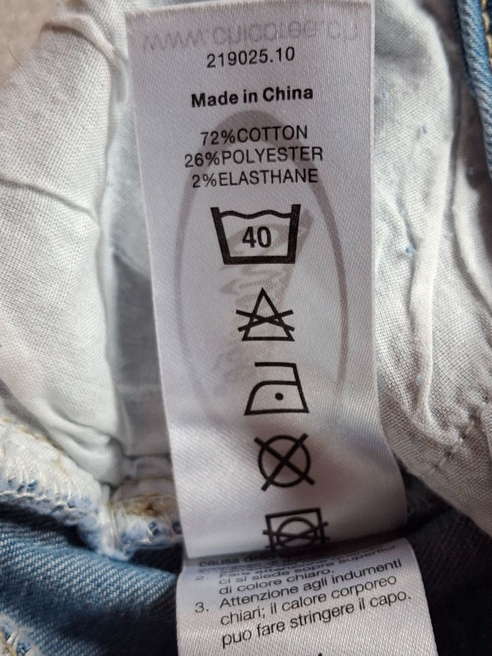 Jeans: Pantalon jeans taille 32 marque Chicorée 72% coton – Usato da Villiers venduto da san_jn5w 4