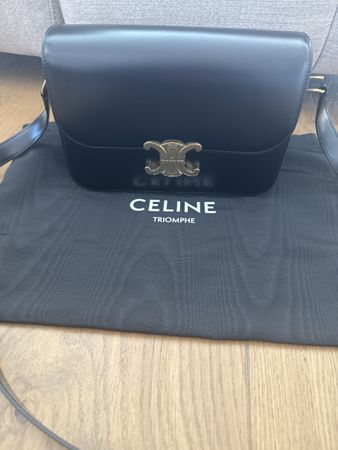 Celine Triomphe Bag - Zeitlose Eleganz, Schwarz, Neuwertig!