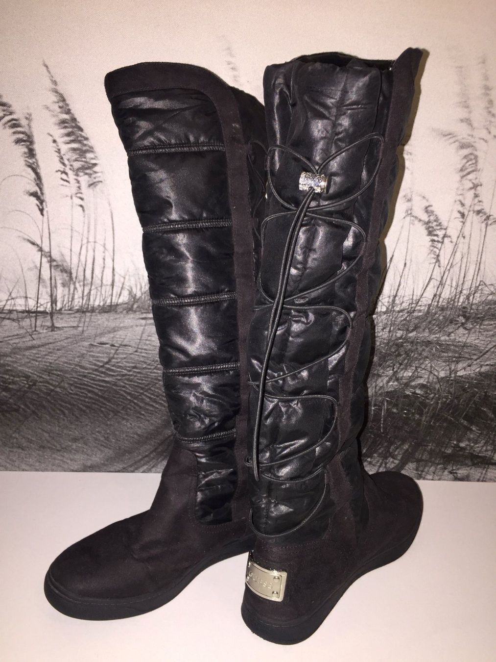 Guess Scarpe da donna: GUESS Bottes / Stiefel Pointure / Nummer  36 – Usato da Cossonay-ville venduto da Super-Price-Quality 1