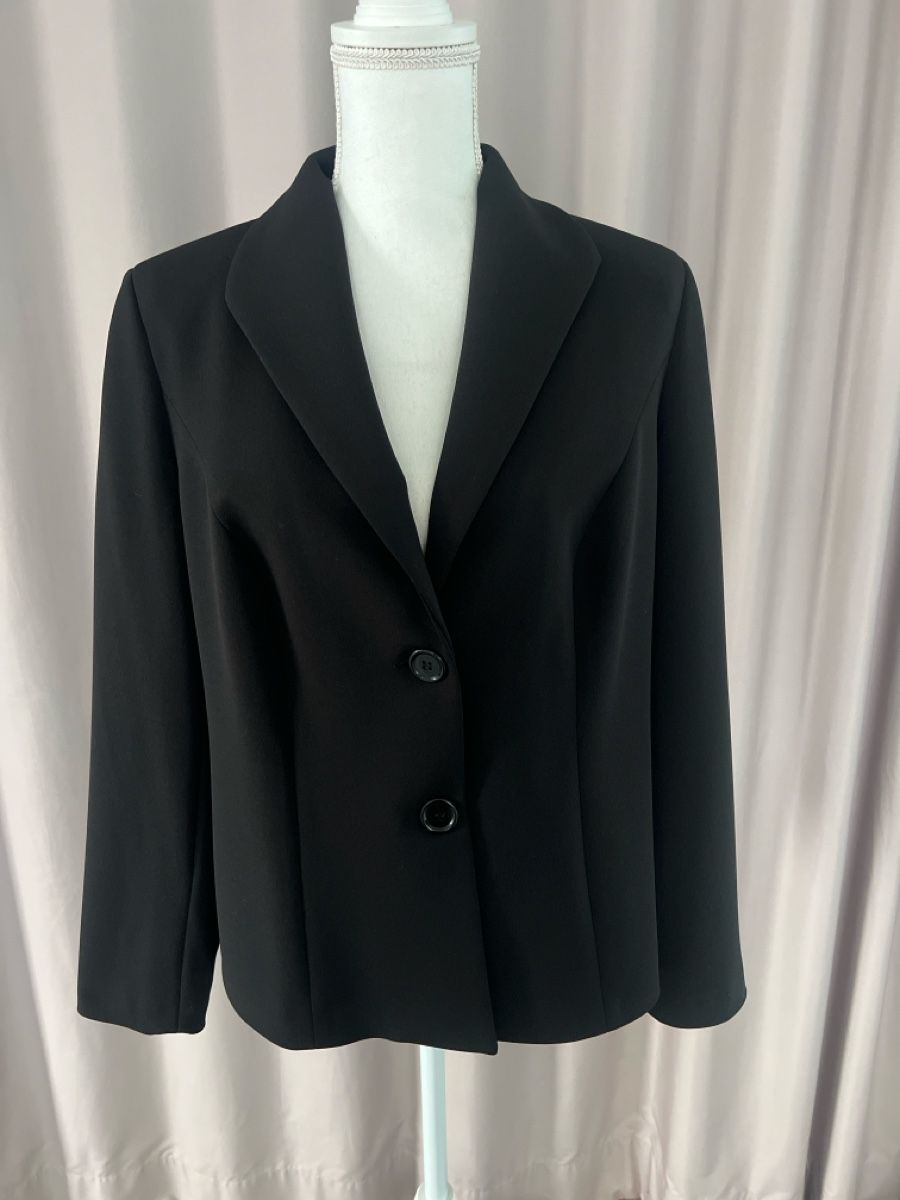 Giacche: Schwarzer Blazer von Mona - zeitlos & elegant! – Nuovo (secondo la descrizione) da Uetikon am See venduto da Sarahm76