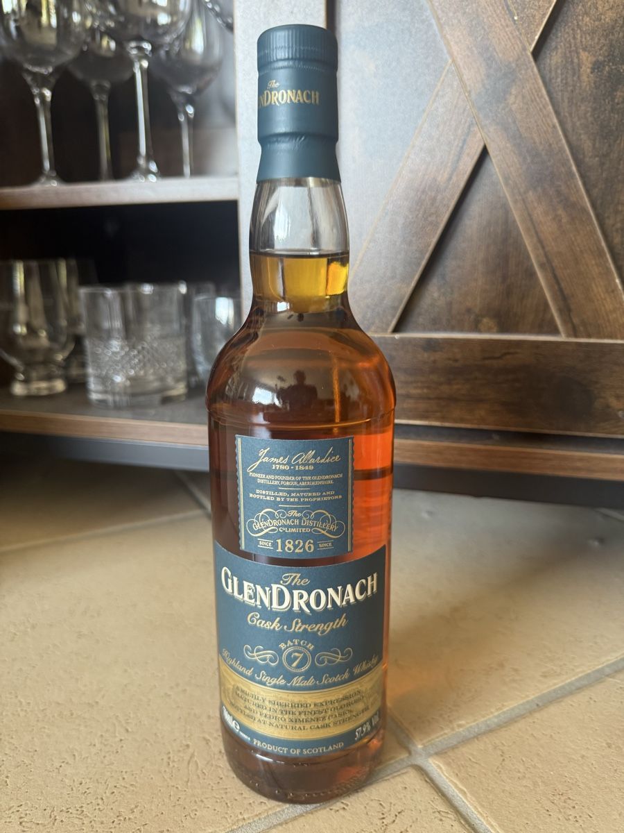 Glendronach Bevande alcoliche: The GlenDronach Cask Strength Batch 7 Highland Single Malt S – Nuovo e nell'imballaggio originale da Hergiswil NW venduto da wert721 2